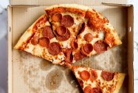 How to Reheat Pizza Hut Pizza in an Air Fryer