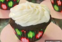Decadent Gluten-Free Dark Chocolate Cupcakes Recipe