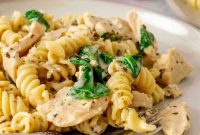 Instant Pot Creamy Pesto Chicken Pasta