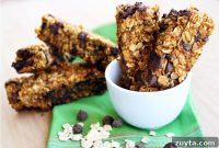 Homemade Pumpkin Chocolate Chip Granola Bars Recipe
