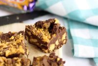 No-Bake Honeycomb Crunchie Tiffin Recipe