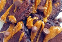 Chocolate Peanut Butter Cup Pancakes Recipe