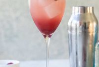How to Make a Gin Spritz: Refreshing Cocktail Recipe