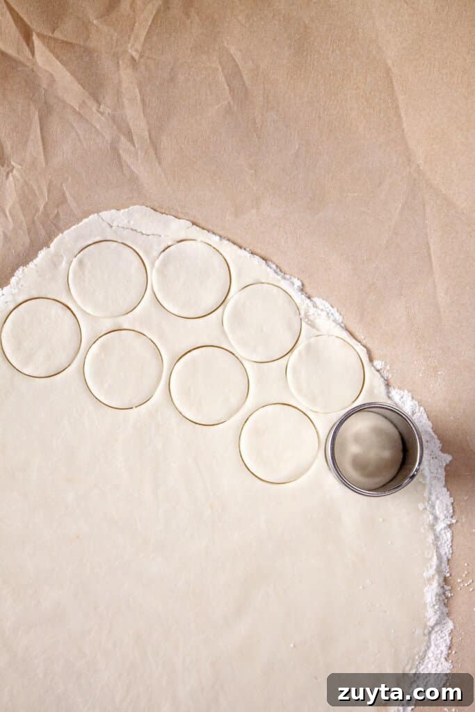 Filling being cut into circles.
