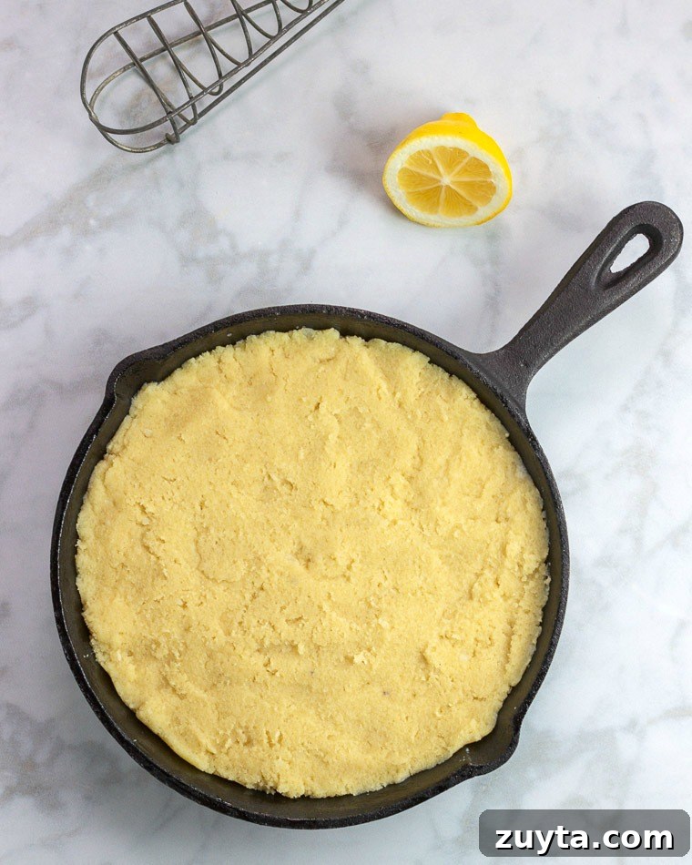 Keto Lemon Skillet Cake Recipe with Zesty Glaze 4 Keto Lemon Skillet Cake