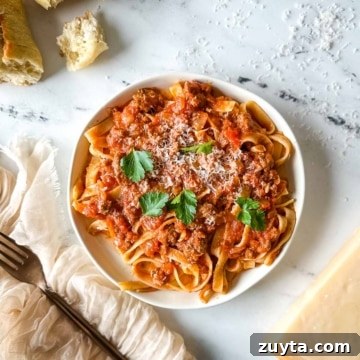Slow cooker lamb ragu