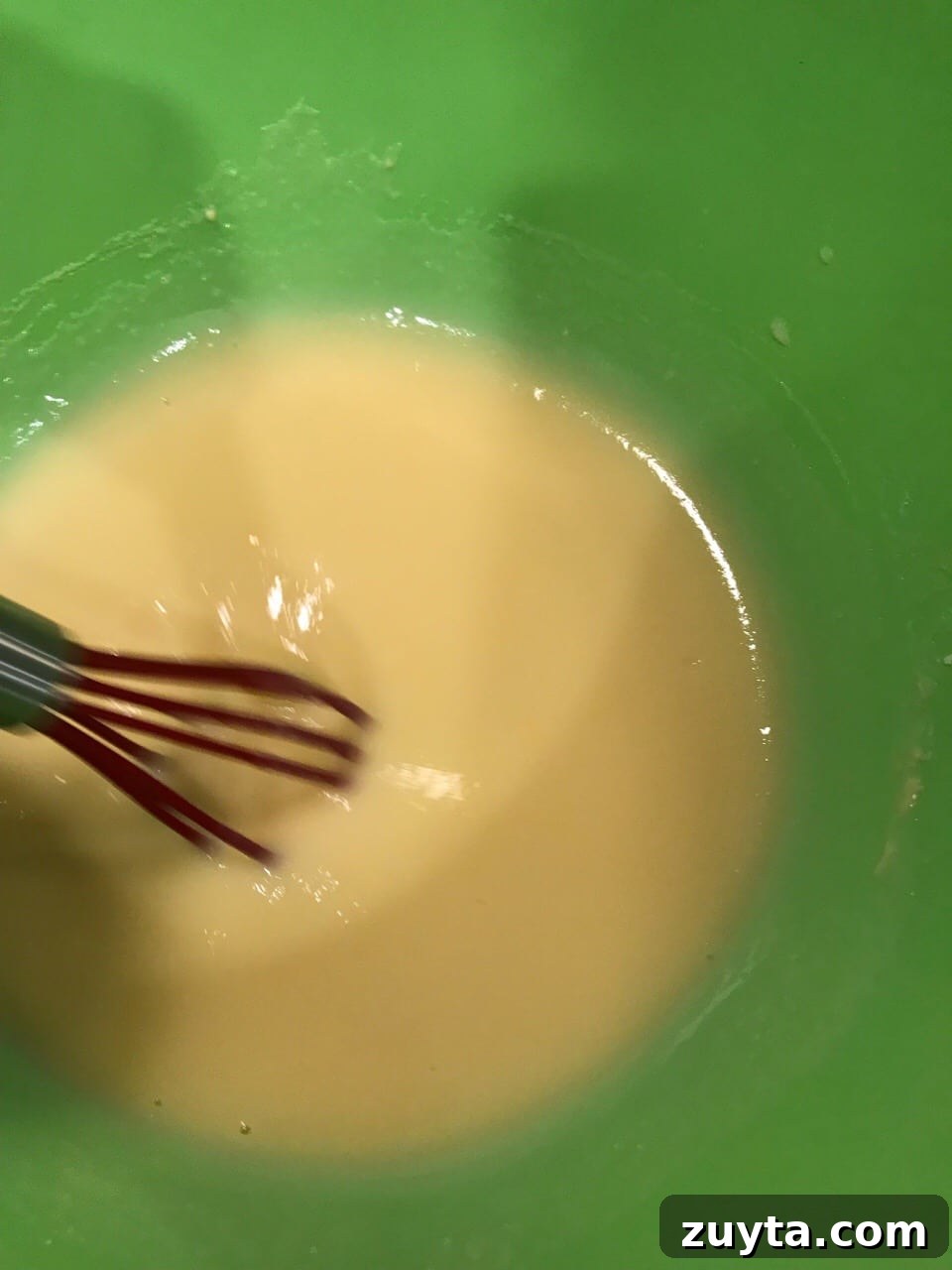 Light Pumpkin Fluff Recipe: Low-Calorie Fall Dessert 4 Mix skim milk and pudding mix. This will be thicker than regular pudding.