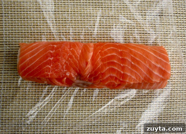 Philadelphia Roll with Salmon and Creamy Avocado 8 img 2245 13