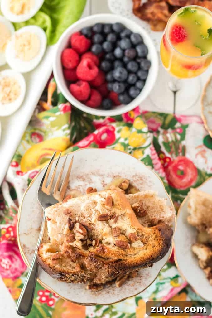Streusel Kuchen: Classic German Coffee Cake Recipe 3 German coffee cake and berries