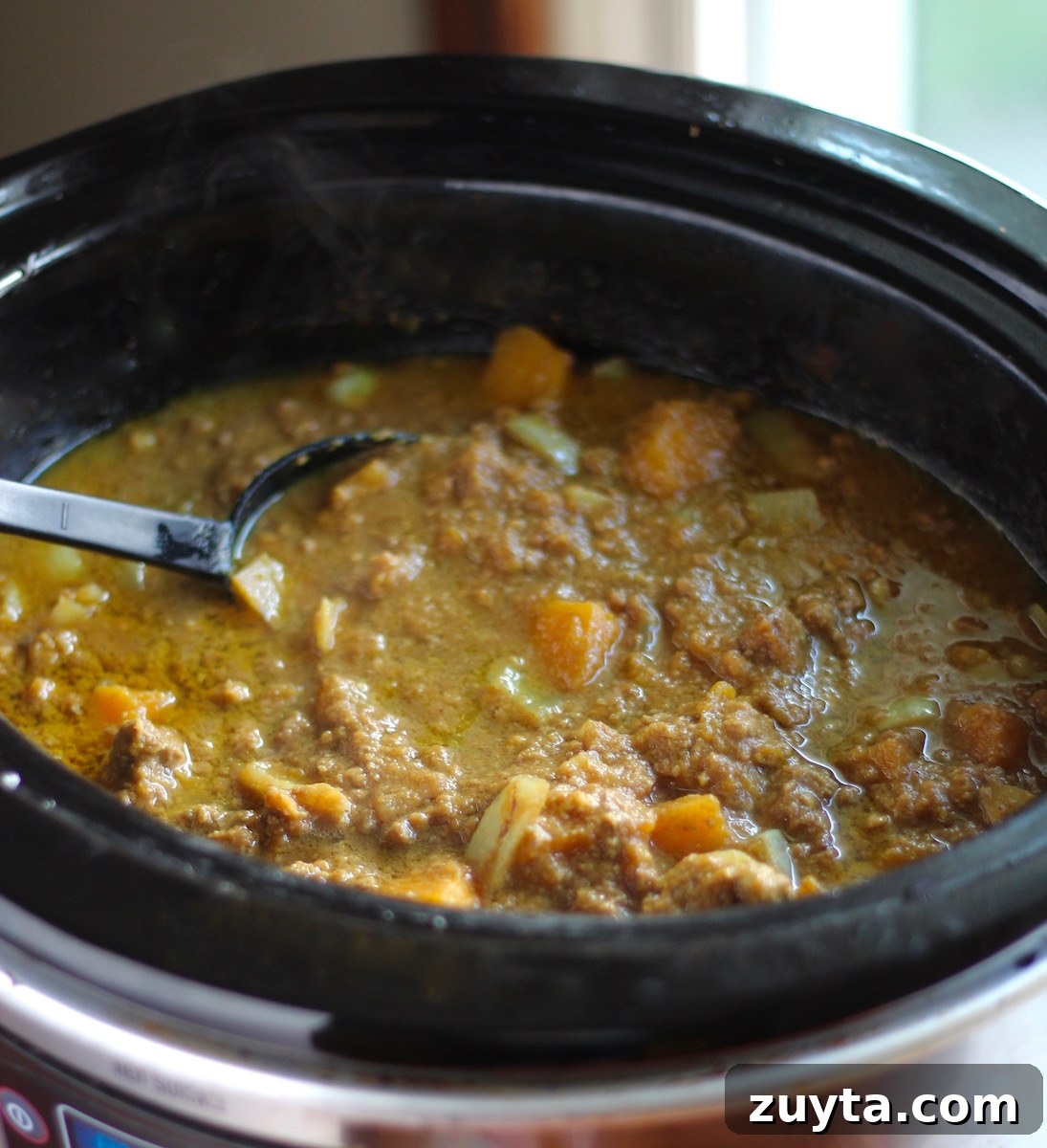 Slow Cooker Beef and Pumpkin Curry (AIP) 6 Crockpot Beef Pumpkin Curry (AIP) - a hearty, comforting AIP curry using turmeric, ginger, cinnamon, and of course, pumpkin! | fedandfulfilled.com