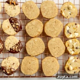 Cooling rack with four rows of cookies
