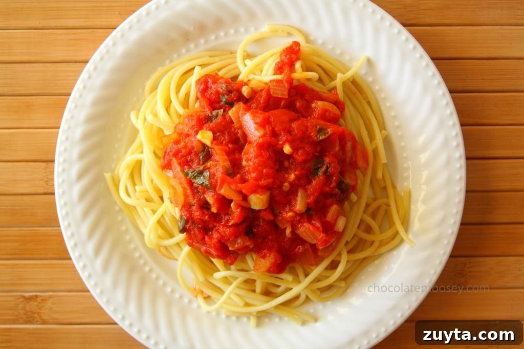 Quick and Fresh Basil Tomato Sauce