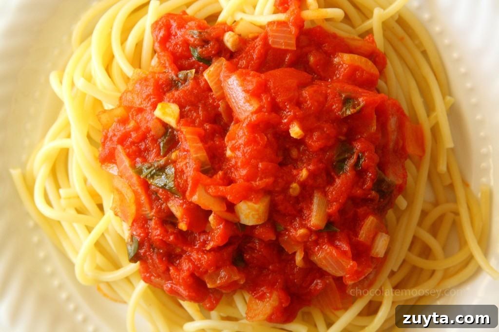 Quick and Fresh Basil Tomato Sauce