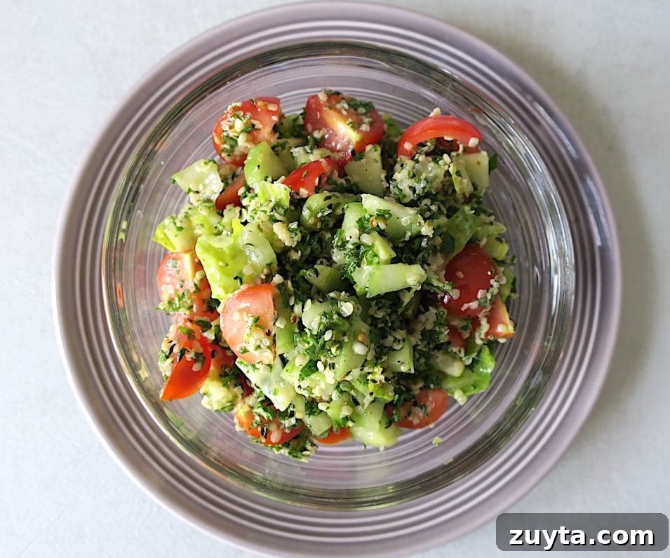 Low Carb Tabbouleh (Tabouli) Salad