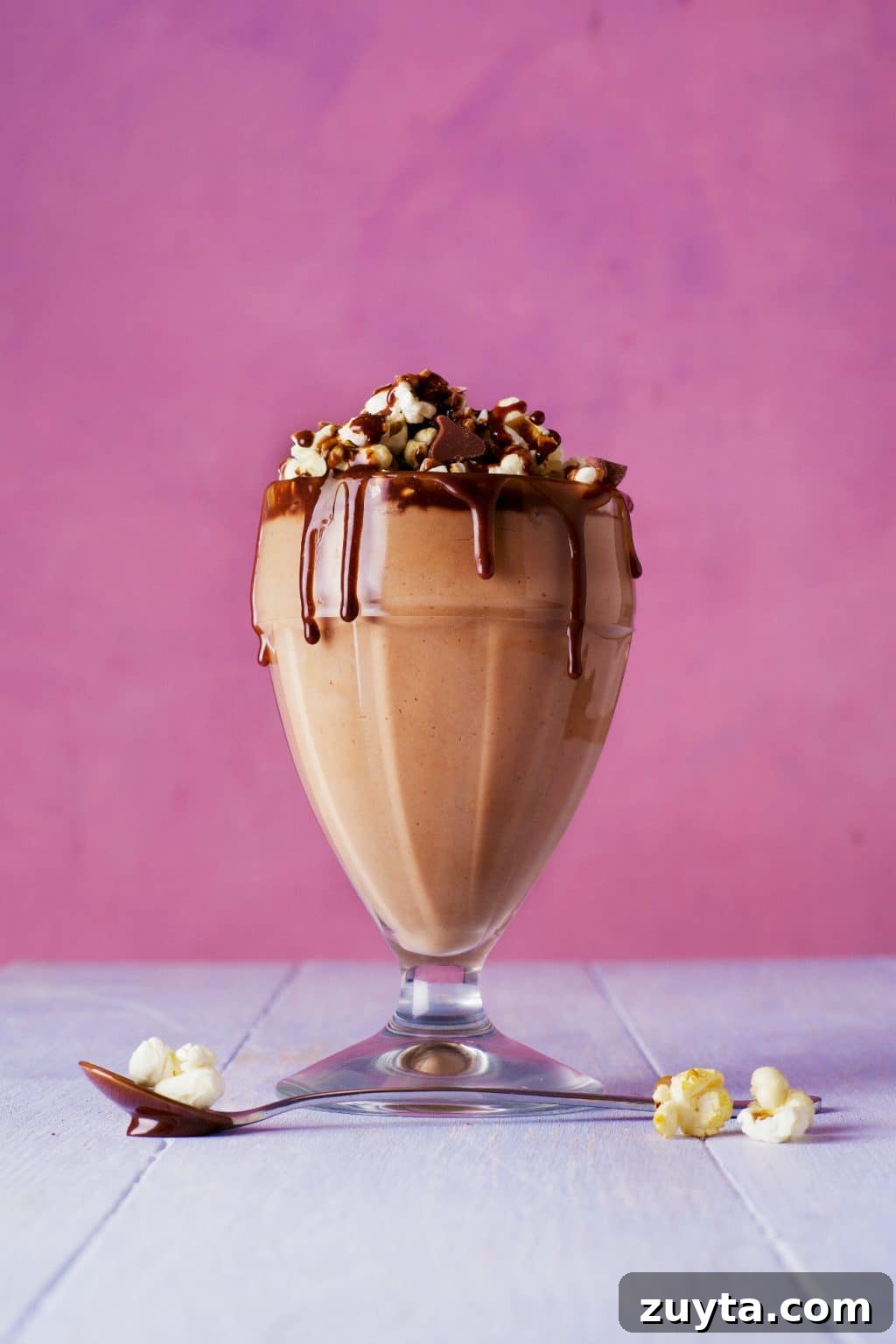 Chocolate & Peanut Butter Freakshake | Vegan in 15