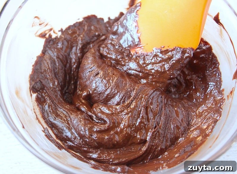 4-Ingredient Double-Layer Hot Chocolate Fudge 6 hot chocolate fudge