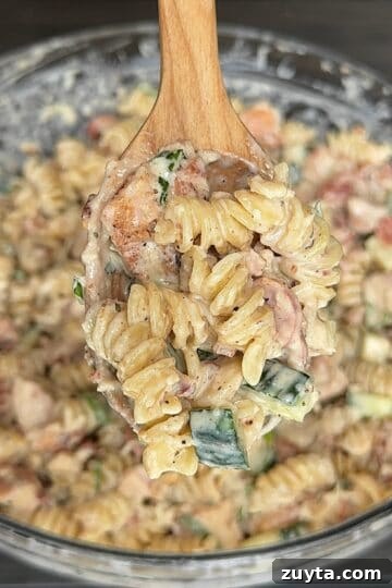 Chicken Bacon Ranch Pasta Salad thumbnail