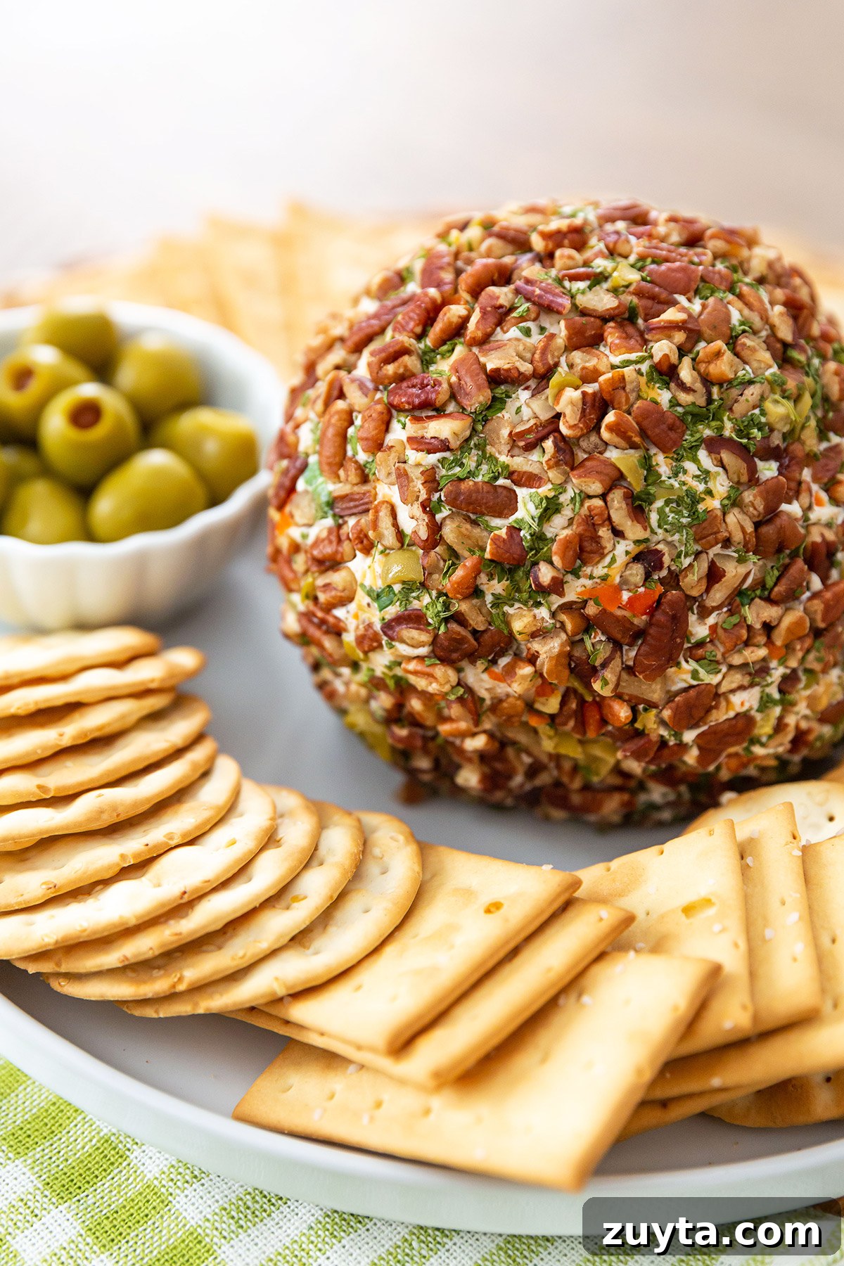 How to Make an Olive Cheese Ball 2 Olive Cheese Ball