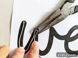 DIY Wired Word Signs Tutorial and Free Template 6 img 81365 5