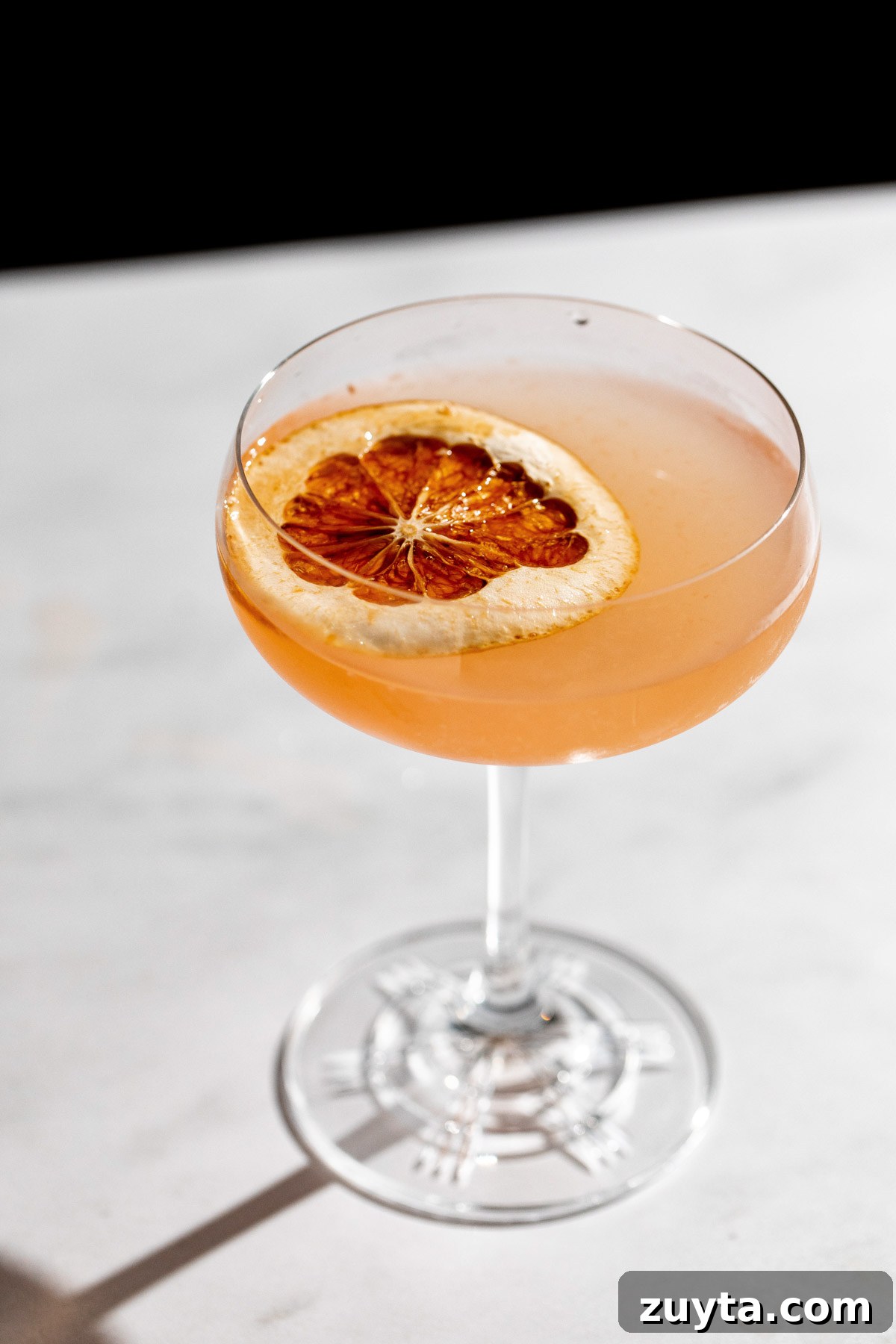 Dorchester Cocktail Recipe: How to Make It 10 Dorchester cocktail final