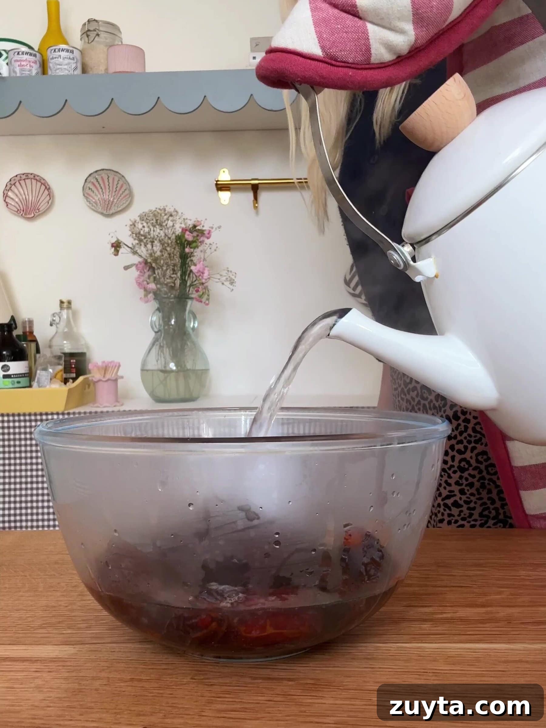 Caramelized Date Sauce Recipe 3 Soak the dates in boiling water for 10 minutes
